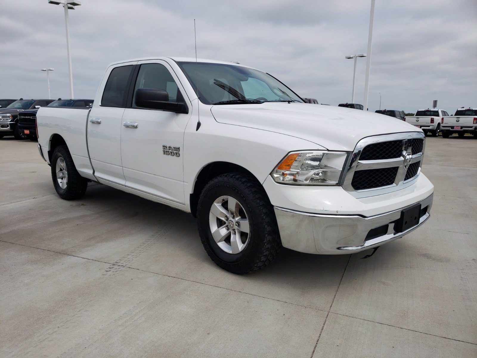 Pre-owned 2015 Ram 1500 Slt Crew Cab Pickup In Aransas Pass #ln153049a 